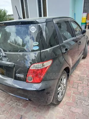 Toyota IST 2006 Black