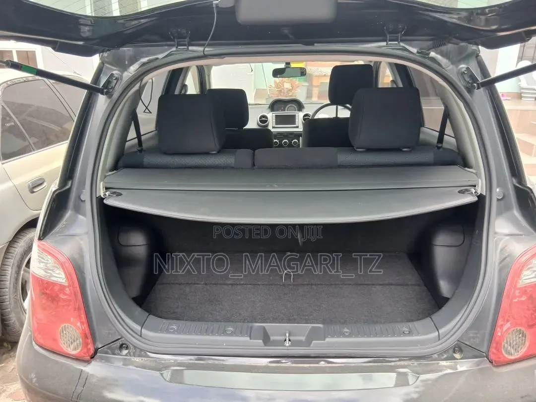 Toyota IST 2006 Black
