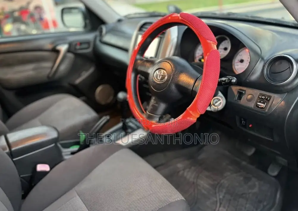 Toyota RAV4 2005 Black