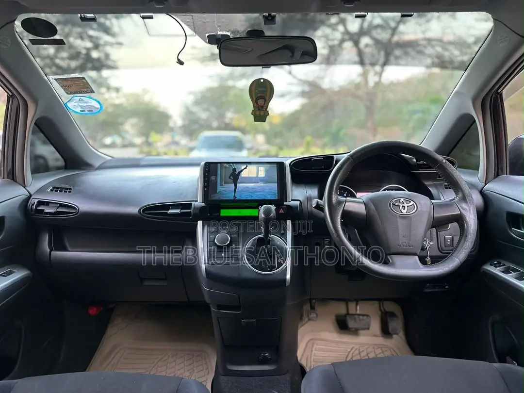 Toyota Wish 2011 Black