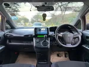 Toyota Wish 2011 Black