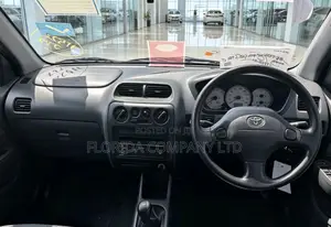 Toyota Cami 2005 Silver