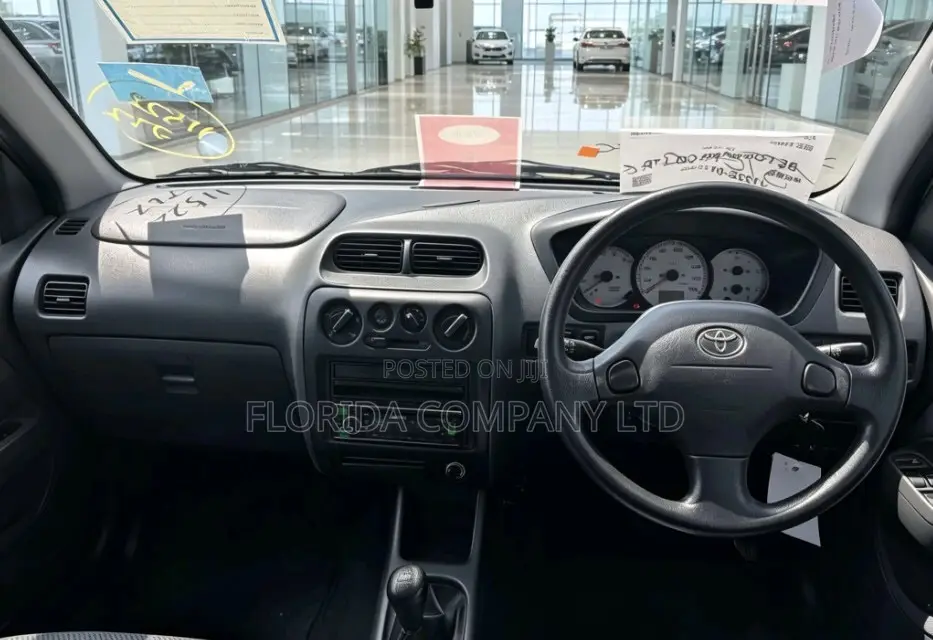 Toyota Cami 2005 Silver