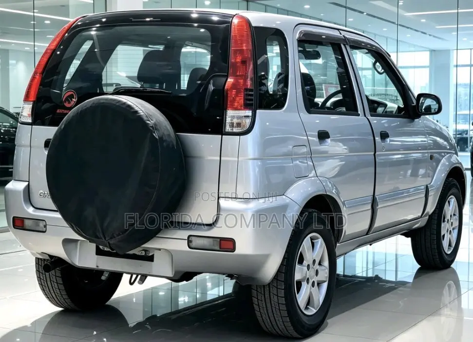 Toyota Cami 2005 Silver
