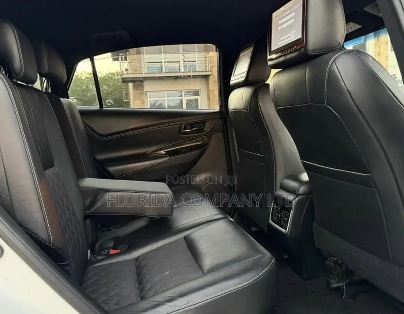 Toyota Harrier 2016 White