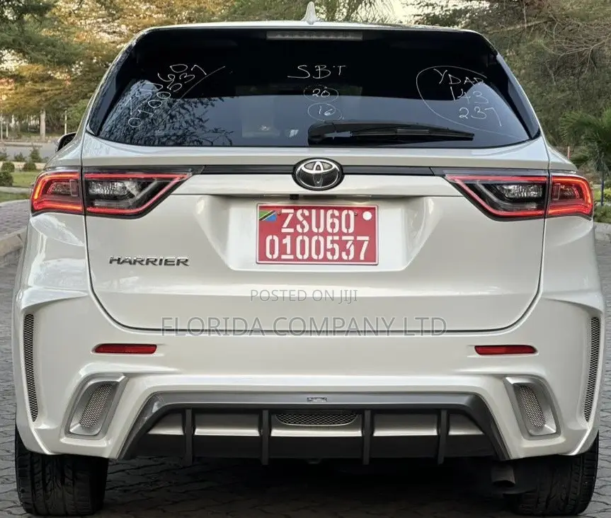 Toyota Harrier 2016 White