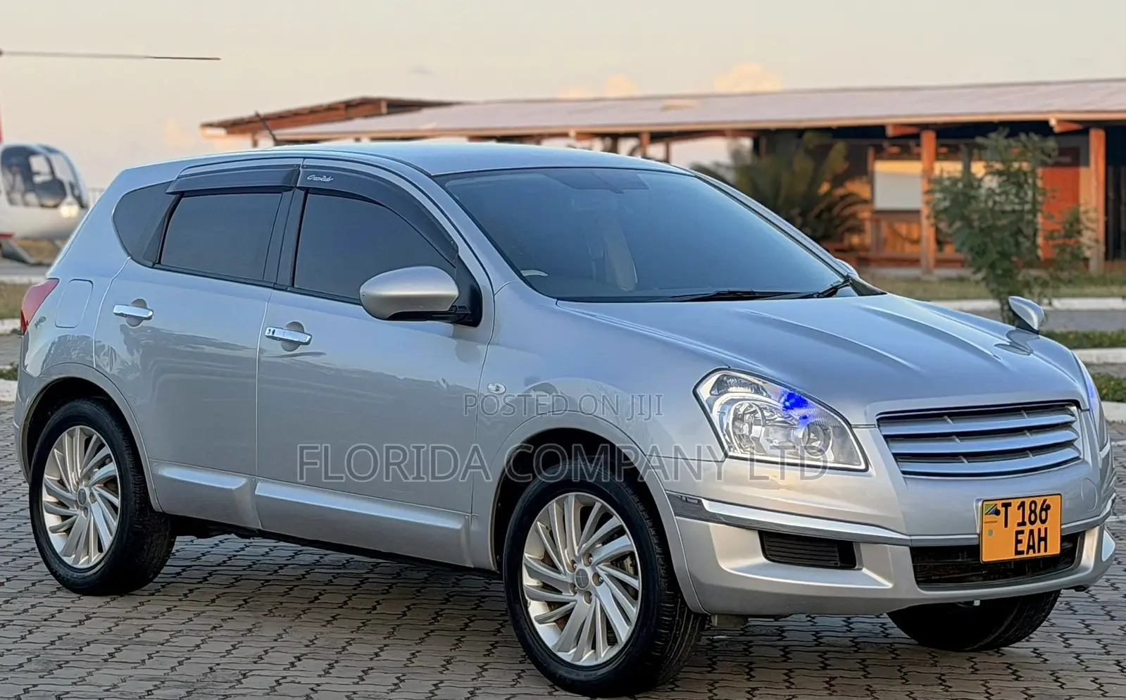 Nissan Dualis 2011 Silver