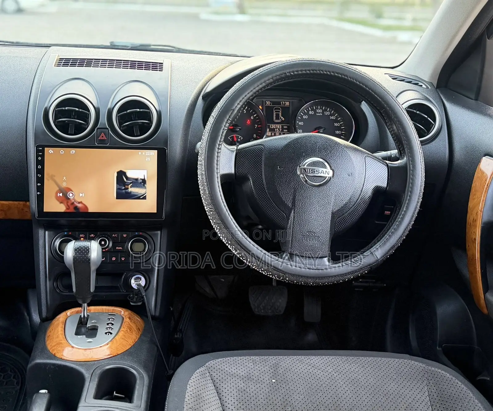 Nissan Dualis 2011 Silver