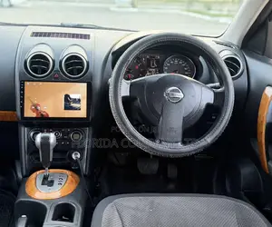 Nissan Dualis 2011 Silver