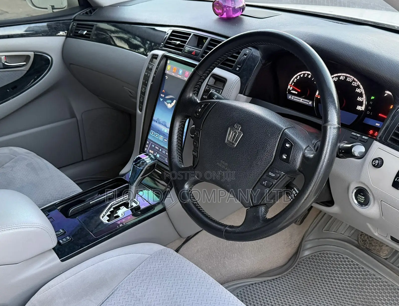 Toyota Crown 2007 White