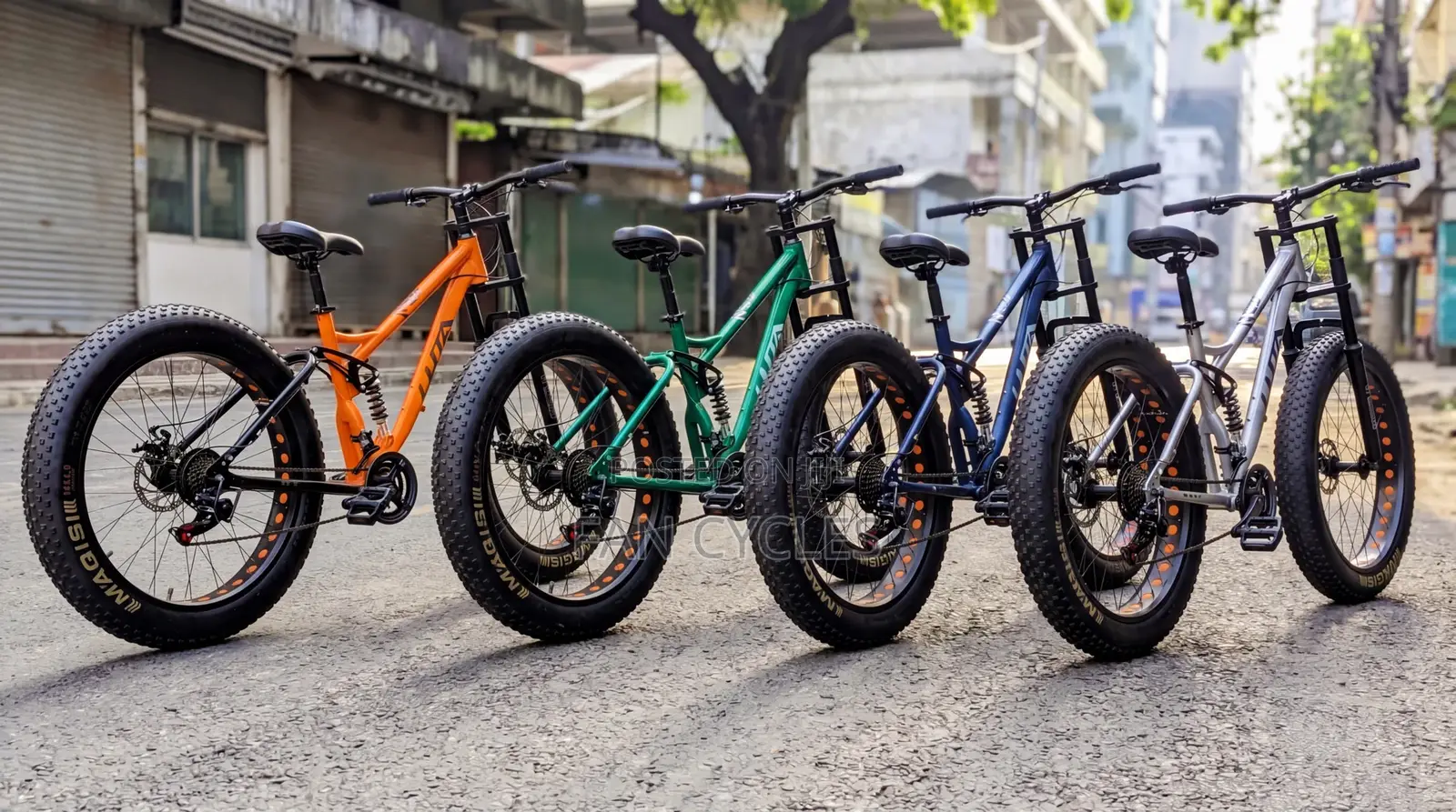 Brand New FatBike Full Accesories + Free Delvery