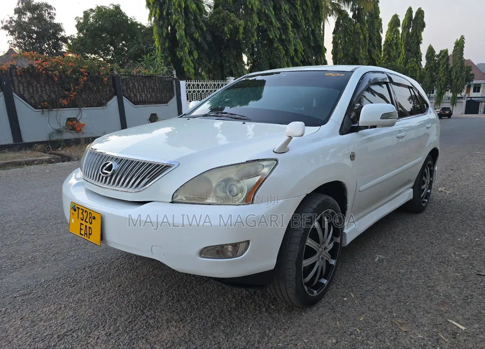 Toyota Harrier 2004 White
