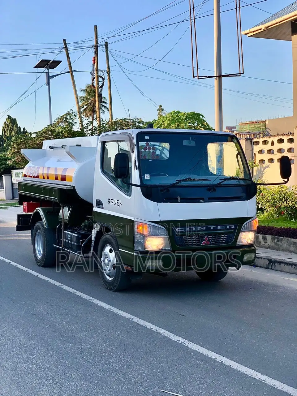 Mitsubishi Canter Fuel Bowser