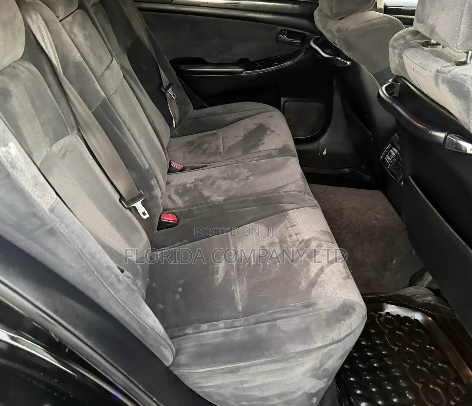 Toyota Crown Royale 2005 Black