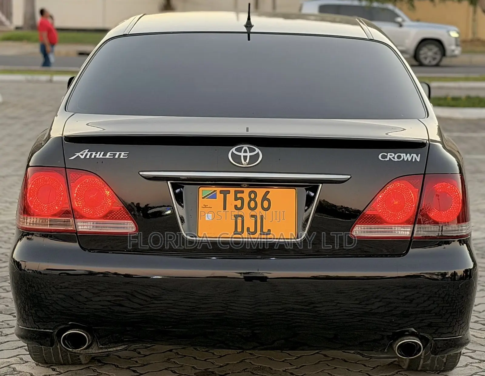 Toyota Crown Royale 2005 Black