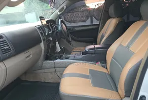 Toyota Hilux Surf 2004 White