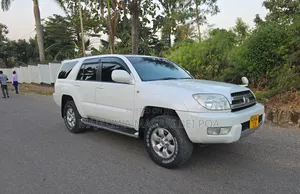 Toyota Hilux Surf 2004 White