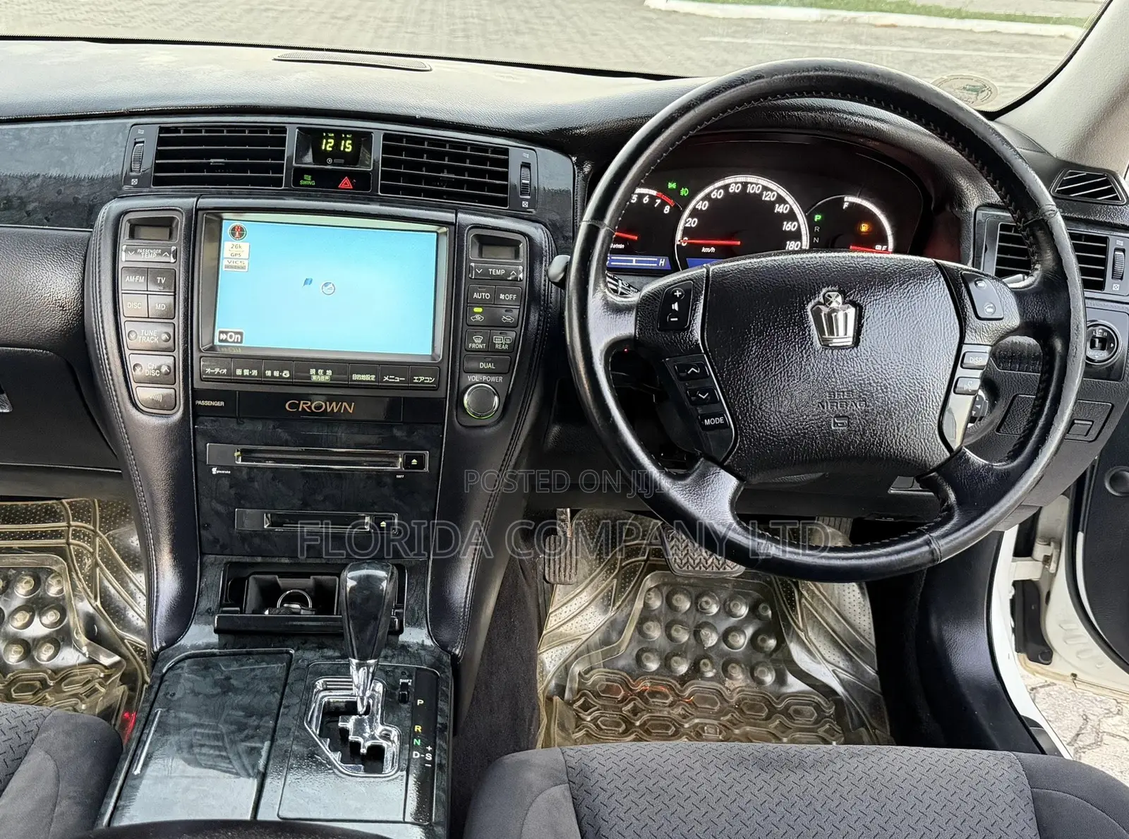 Toyota Crown 2007 White