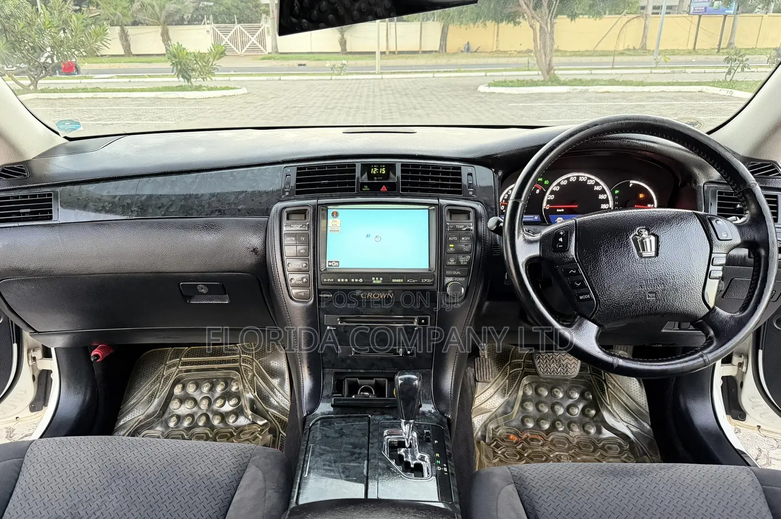 Toyota Crown 2007 White