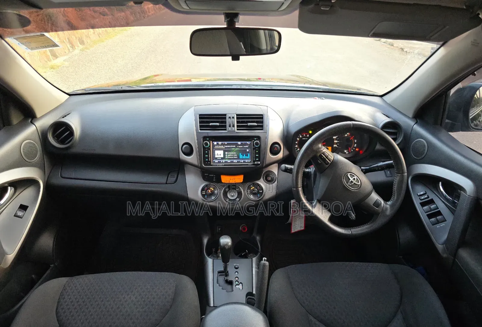 Toyota Vanguard 2011 Black