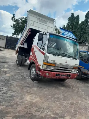Fuso Tippa Faita Inausajiri Wa Namba Er
