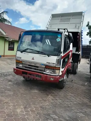 Fuso Tippa Faita Inausajiri Wa Namba Er