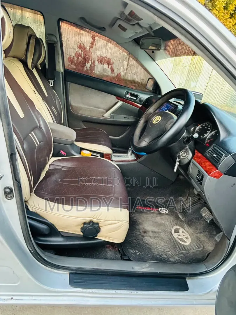 Toyota Premio 2003 Silver