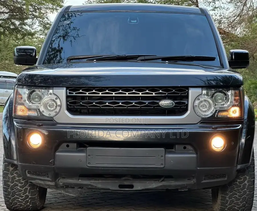 Land Rover Discovery 2014 Black