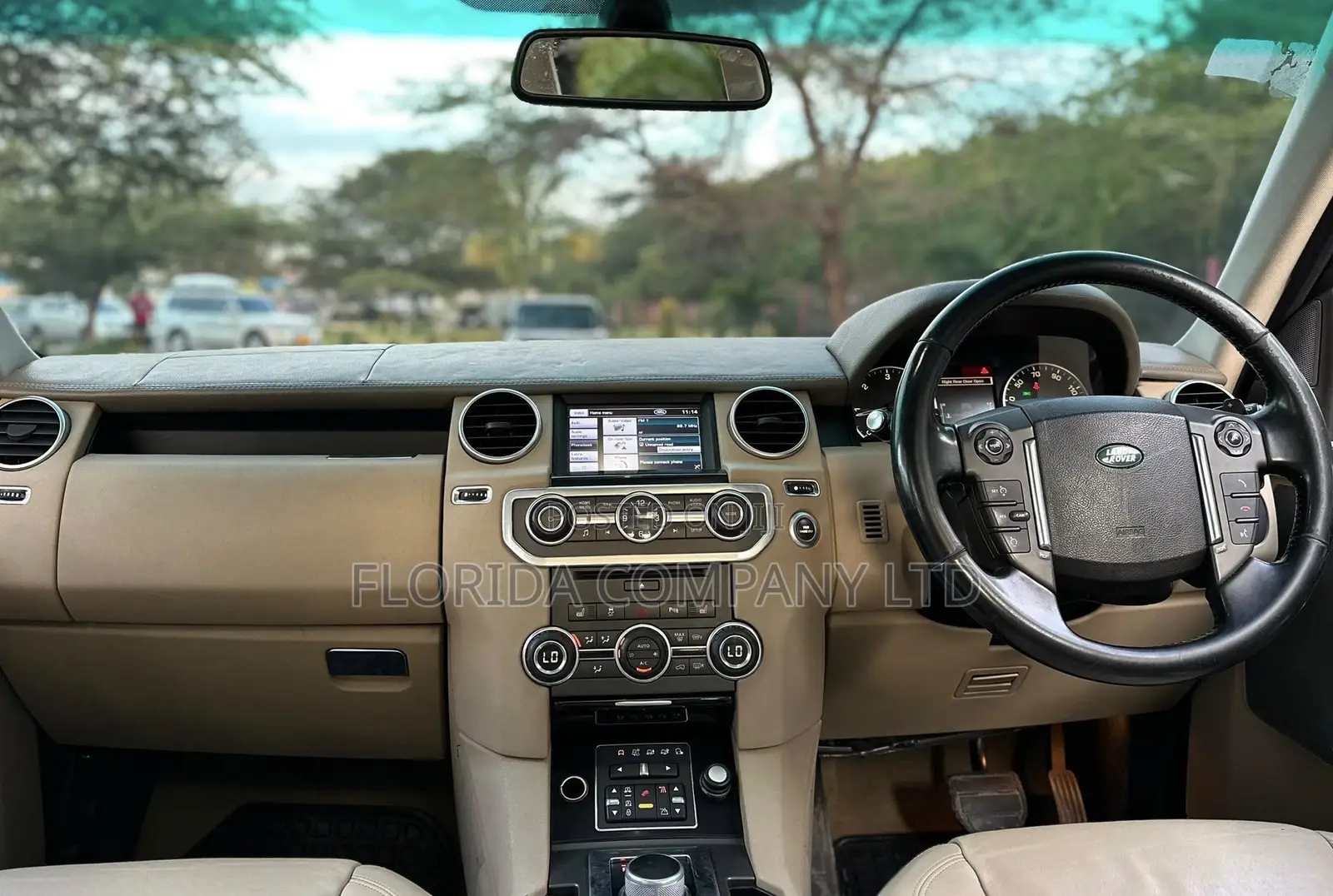 Land Rover Discovery 2014 Black