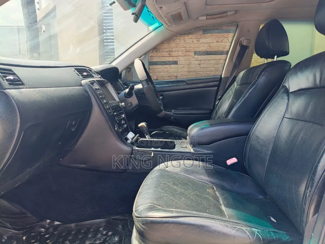 Toyota Crown 2004 Silver