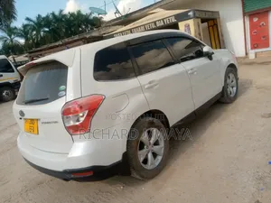 Subaru Forester 2012 White