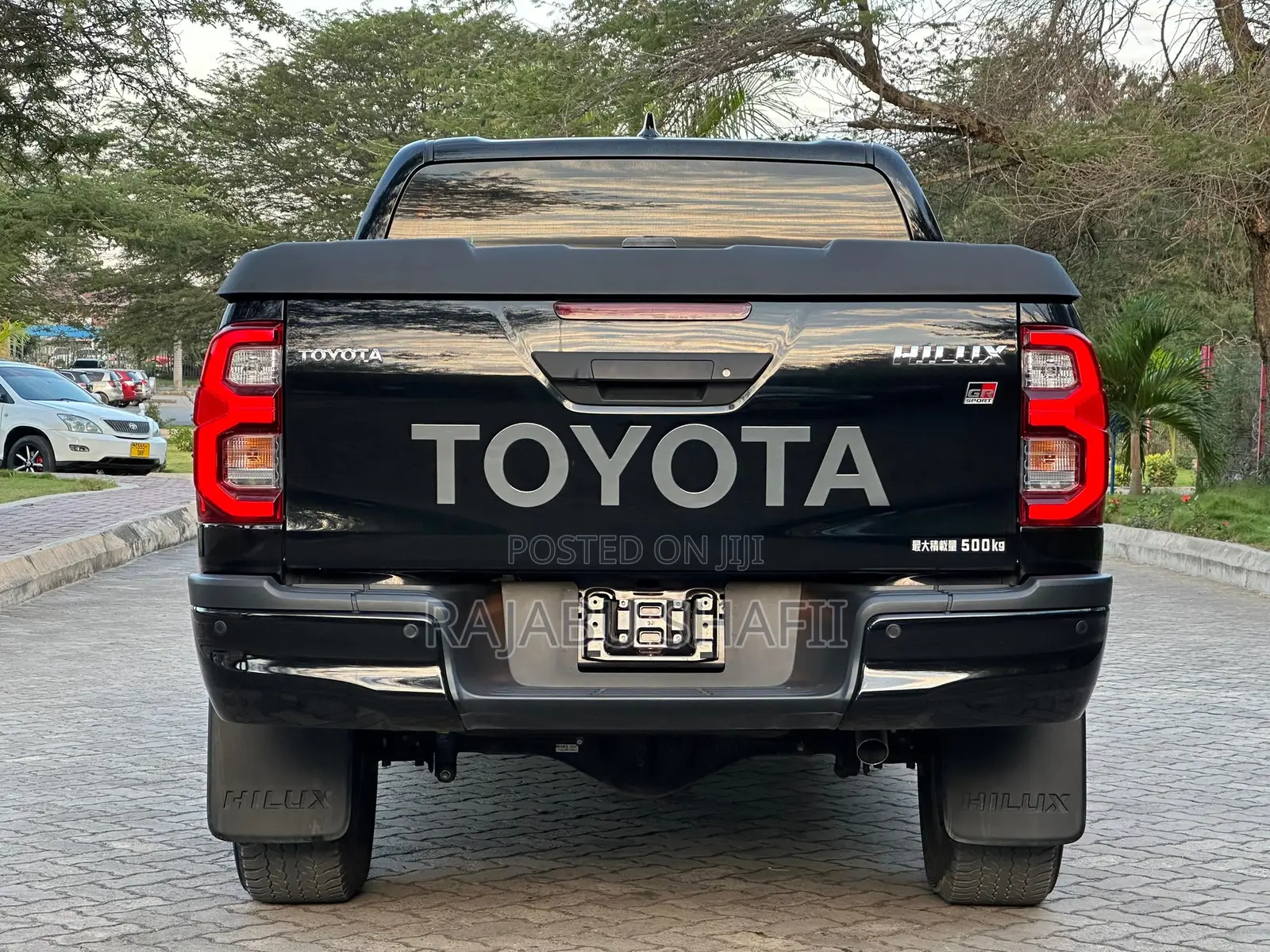 Toyota Hilux 2024 Black