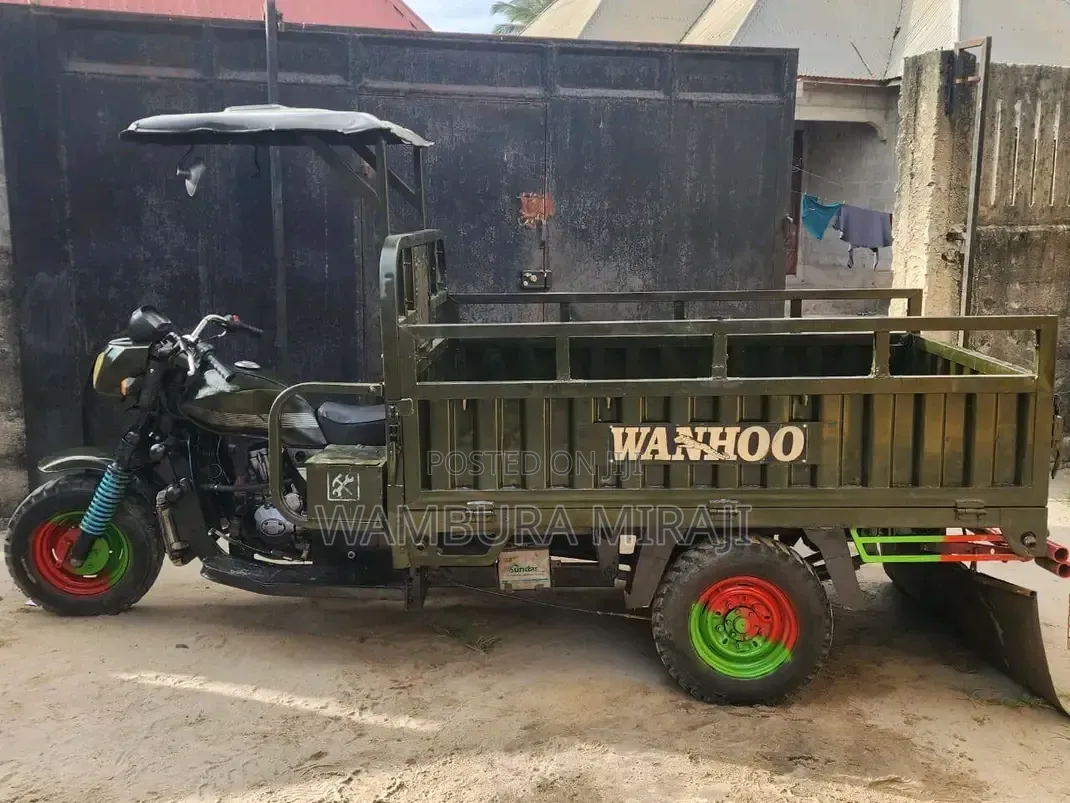 Bajaj 2025 Green
