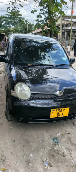 Toyota Sienta 2005 Black