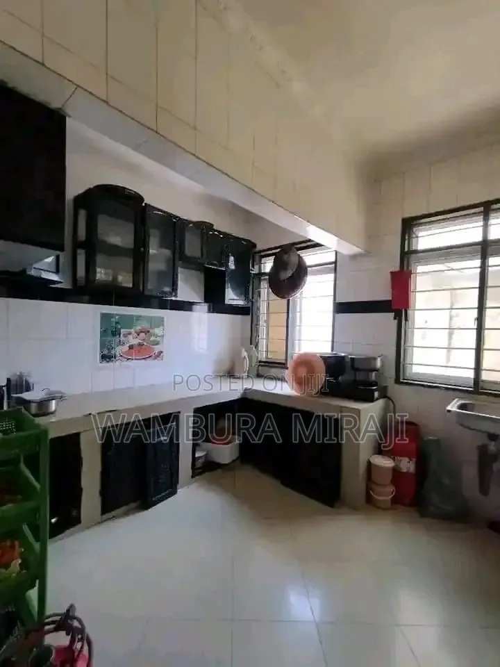 Furnished 4bdrm Block of Flats in Kitunda for sale