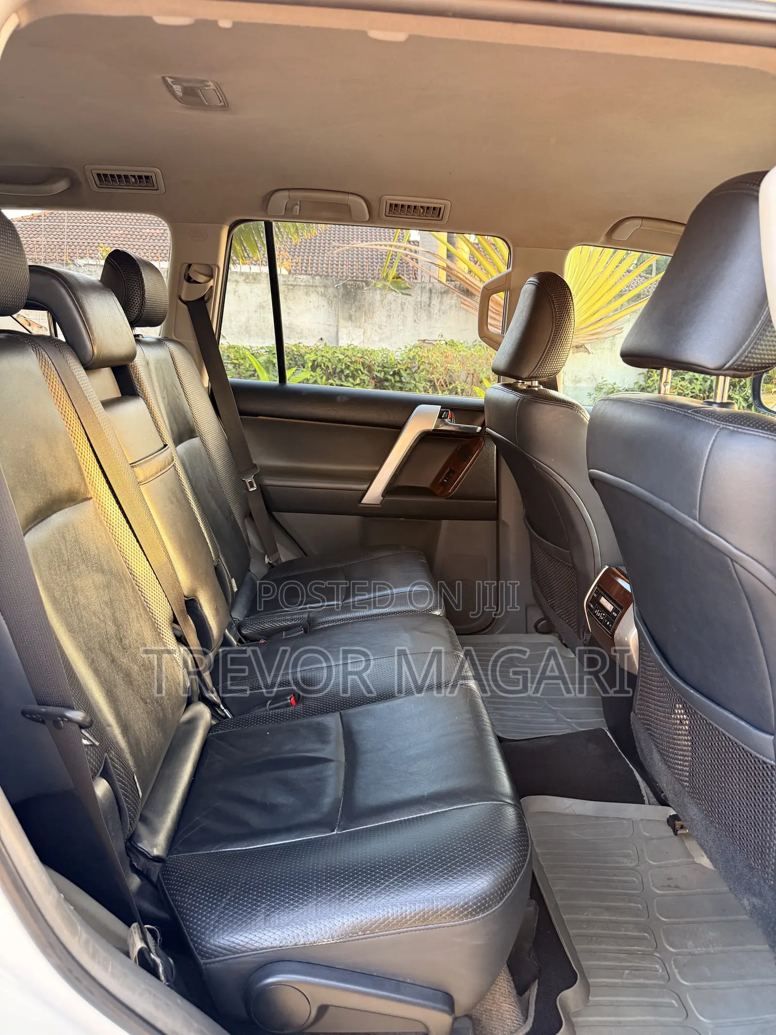 Toyota Land Cruiser Prado 2009 White
