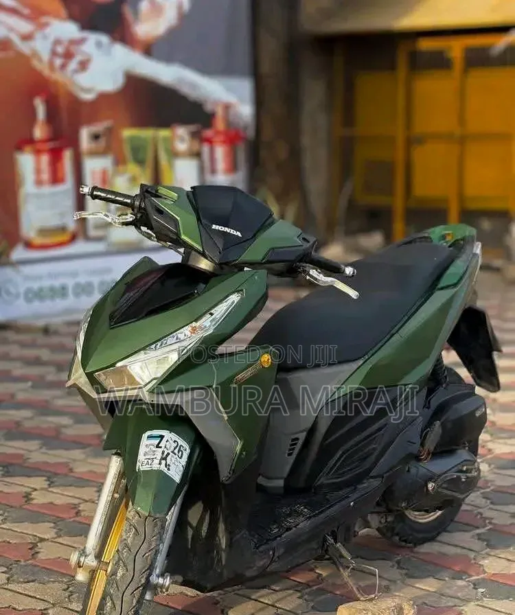 Honda CBR 2025 Blue