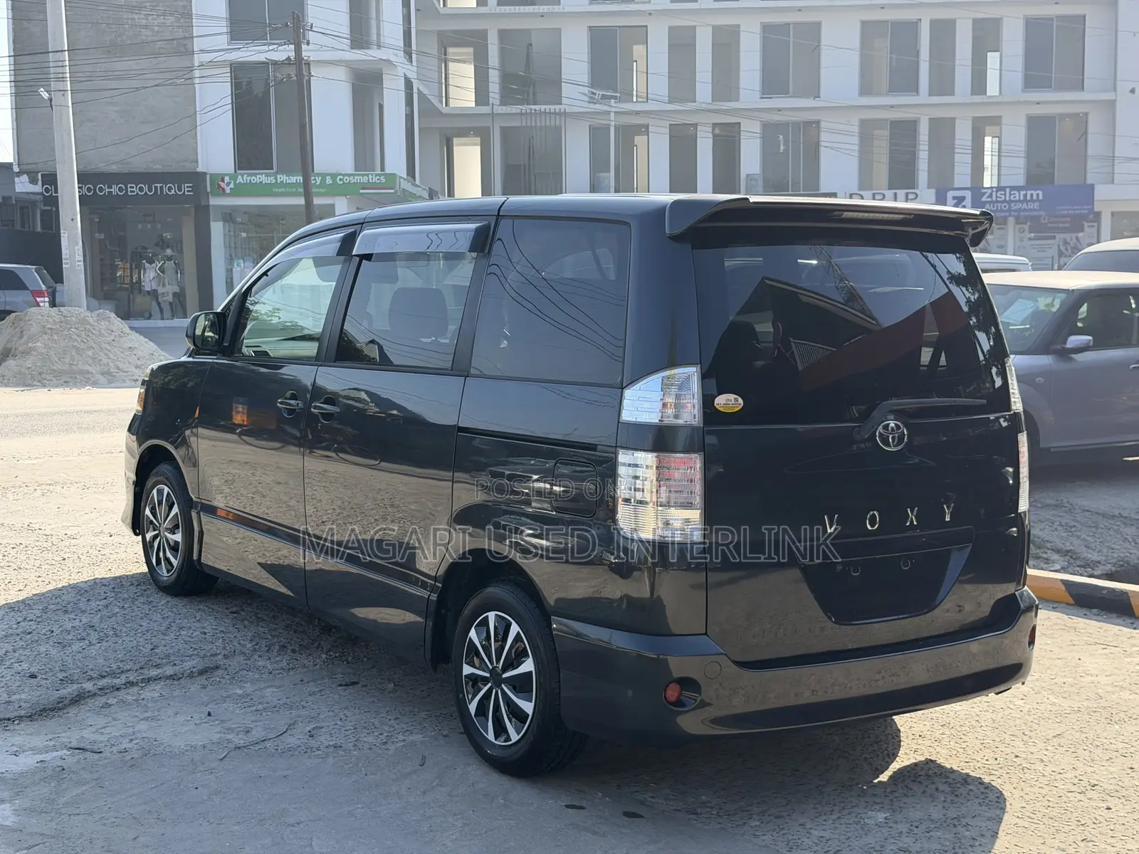 Toyota Voxy 2004 Gray