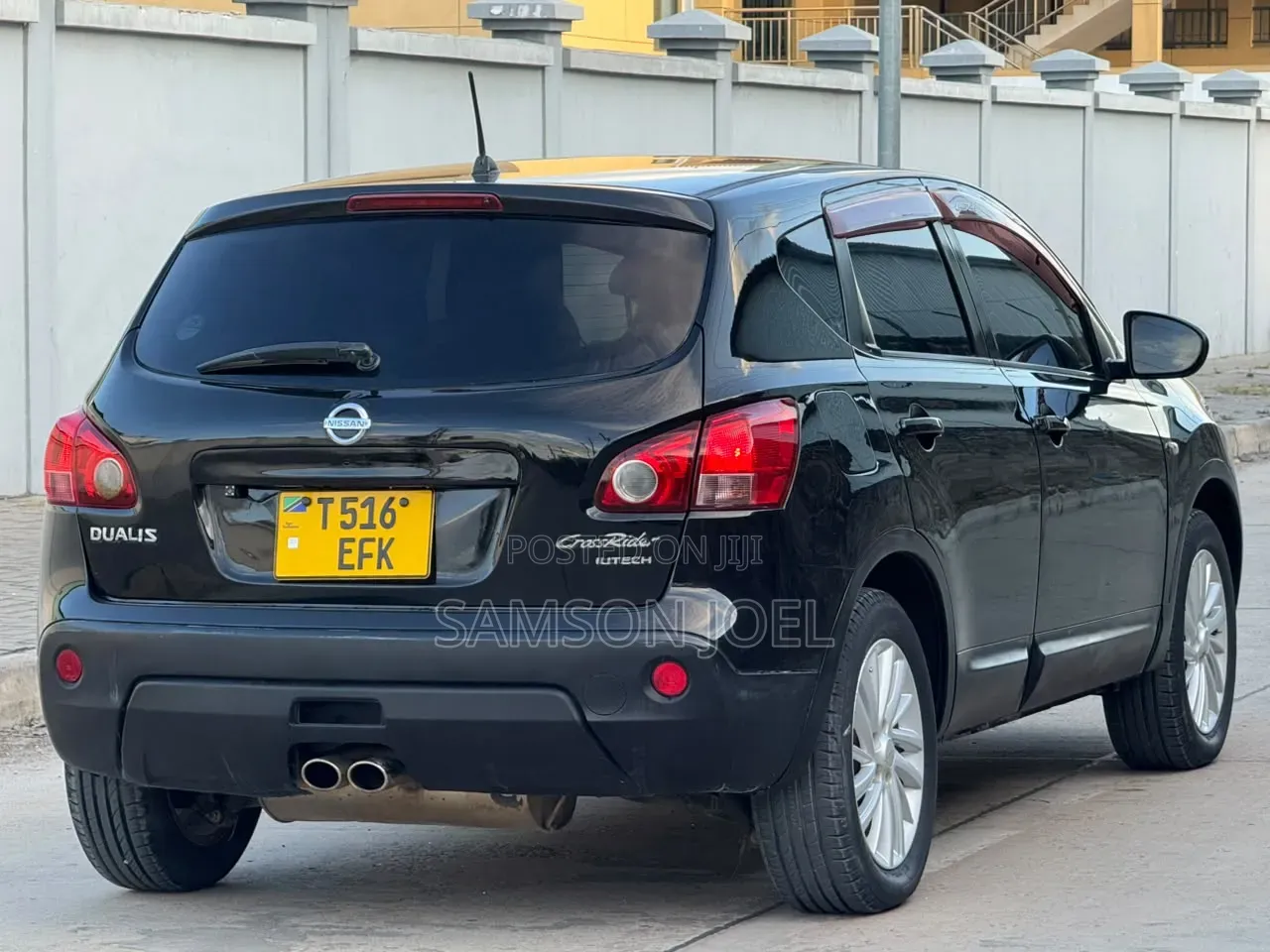 Nissan Dualis 2010 Black