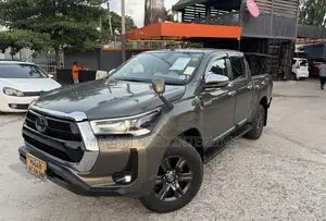 Toyota Hilux 2022