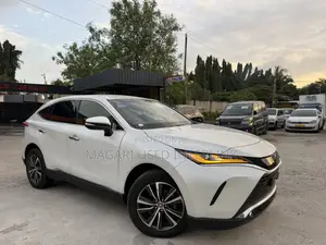Toyota Harrier 2020 Pearl