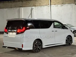 Toyota Alphard 2017 White