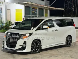 Toyota Alphard 2017 White