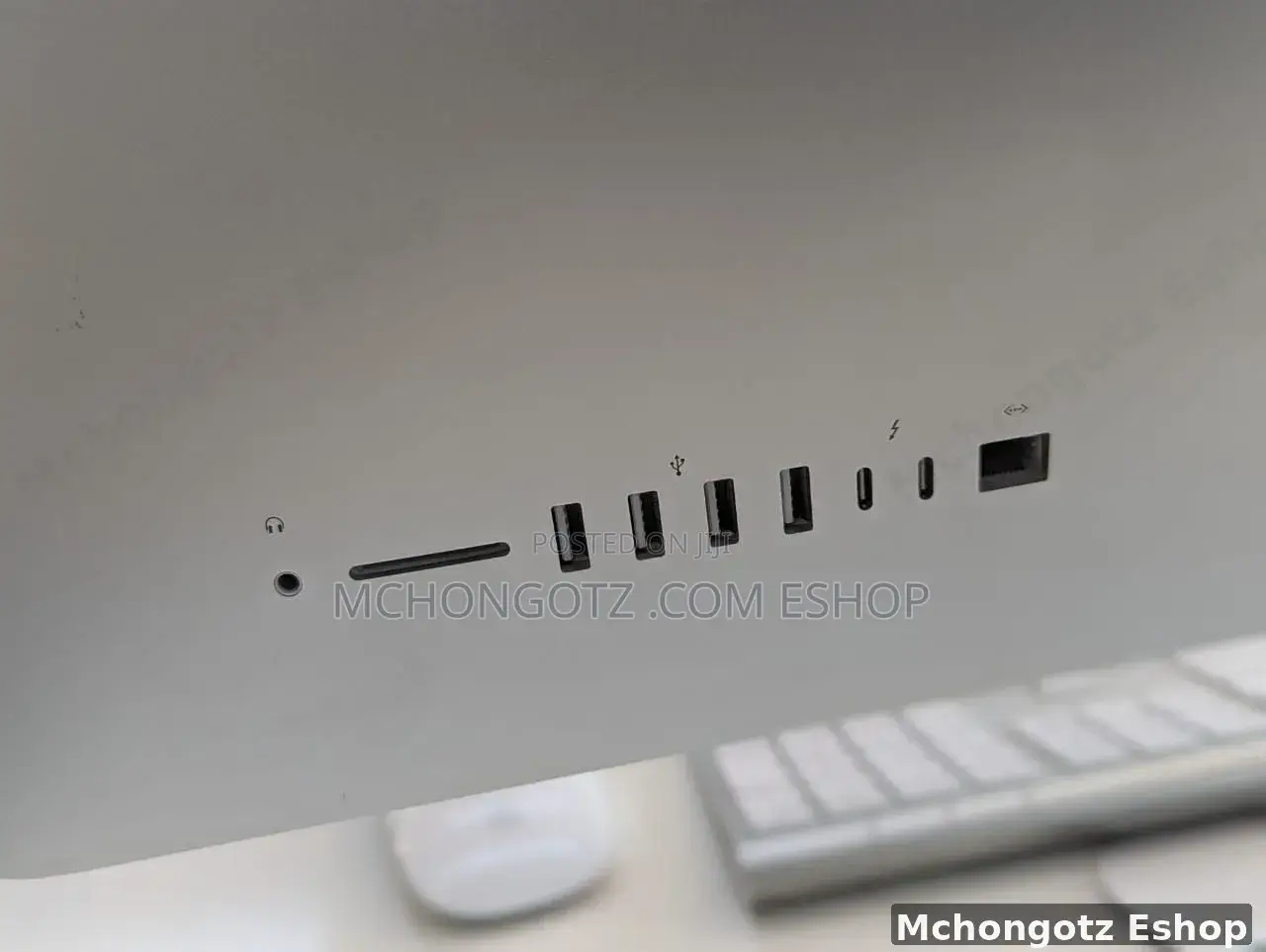 Desktop Computer Apple iMac 8GB Intel Core i5 SSD 256GB