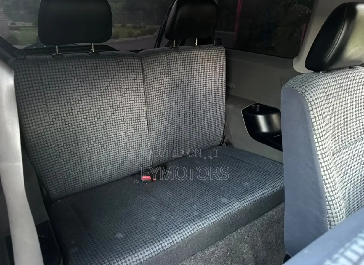 Mitsubishi Pajero 2004 Gray