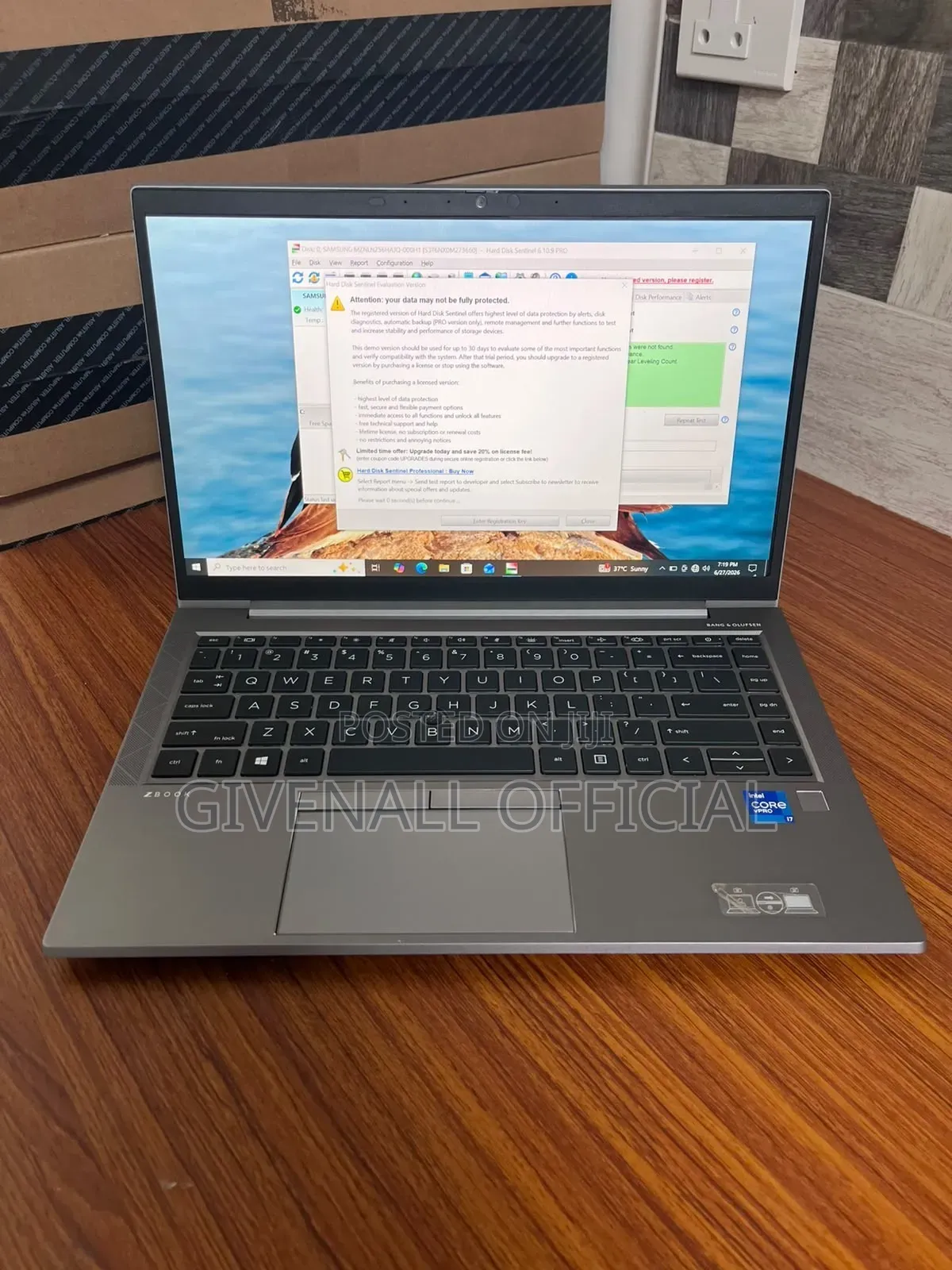 Laptop HP ZBook Firefly G8 16GB Intel Core i7 SSD 256GB