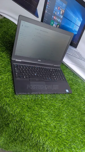 Laptop Dell Latitude 5590 8GB Intel Core i5 SSD 256GB