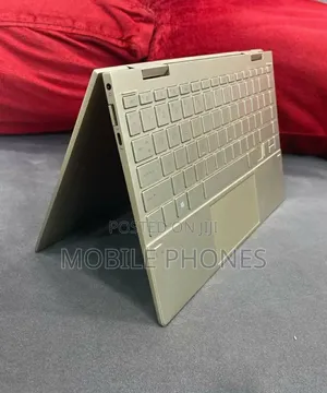 New Laptop HP Envy X360 8GB Intel Core i5 SSD 512GB