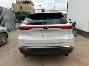 Toyota Harrier 2021 White