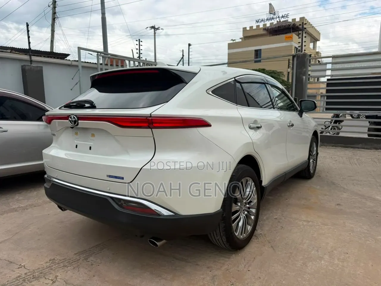 Toyota Harrier 2021 White